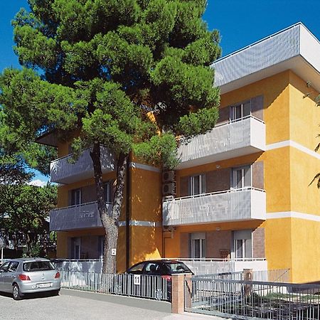 Apartamento Patrizia Lignano Sabbiadoro Exterior foto