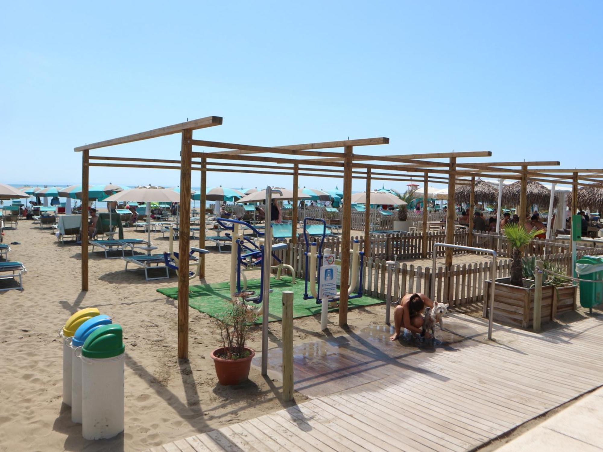 Apartamento Patrizia Lignano Sabbiadoro Exterior foto