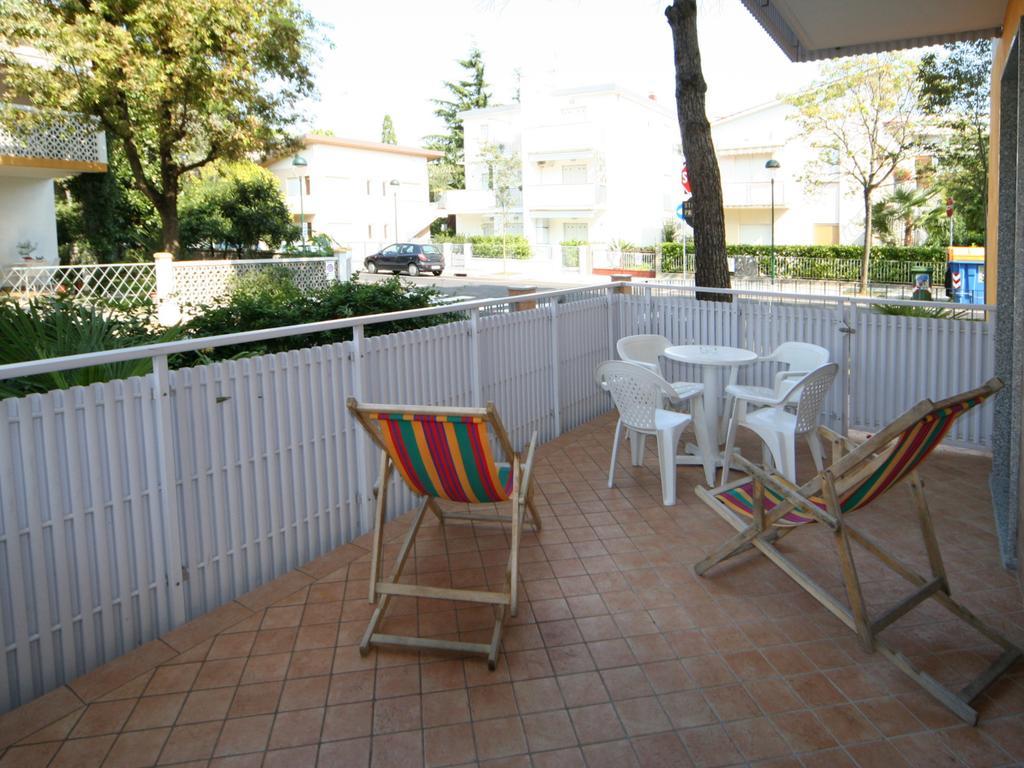 Apartamento Patrizia Lignano Sabbiadoro Exterior foto